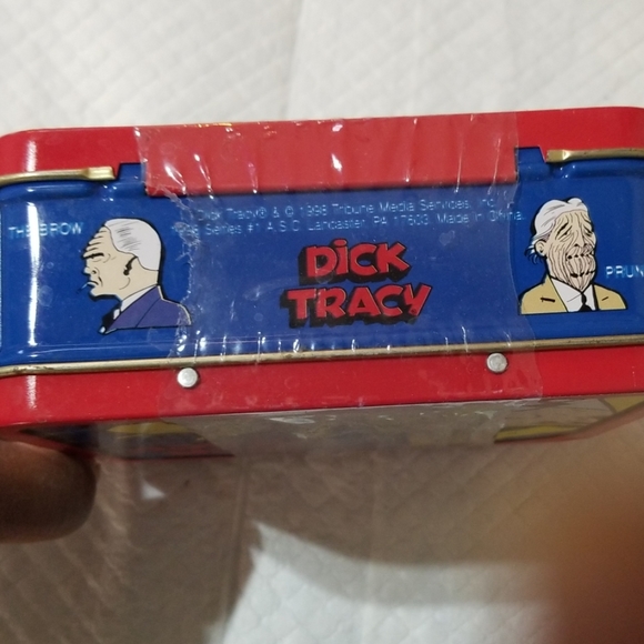 Dick Tracy carrying case - Picture 4 of 6